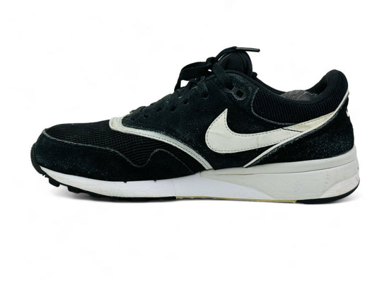 Nike Air Odyssey (UK 7.5 EUR 42)