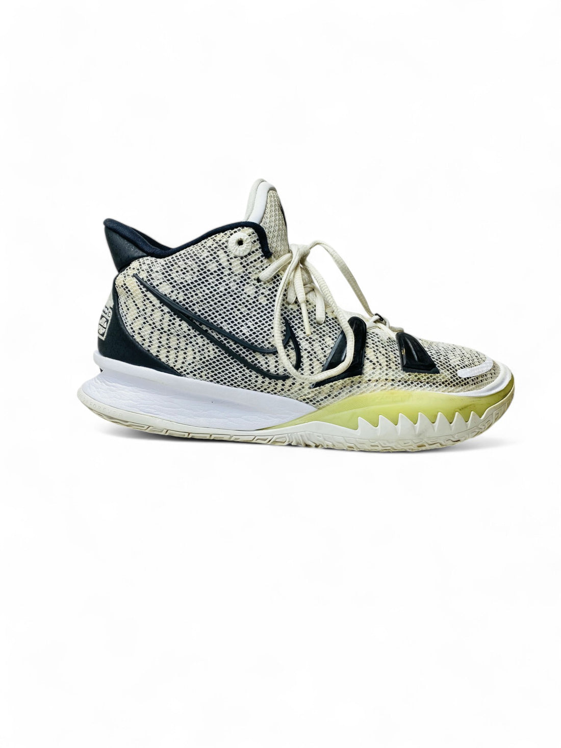 Nike  kyrie 7 basketball shoes ( EUR 41 UK 7 )