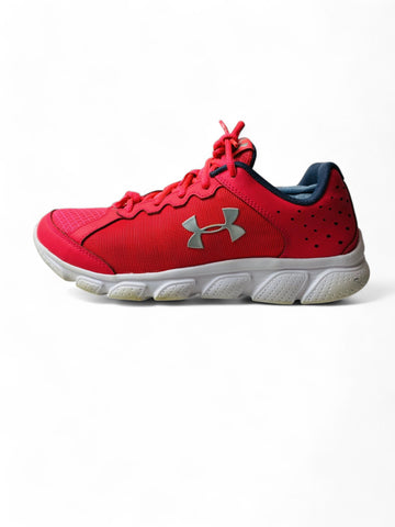 Under Armour Shoes WOMEN  ( EUR 39 UK 6 )