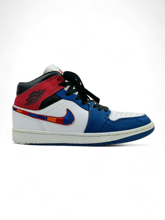 Nike Air Jordan 1 Retro Mid (UK 6 EUR 40)