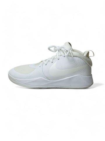 Nike Team Hustle D9 Basketball Shoes ( EUR 40 UK 6 )