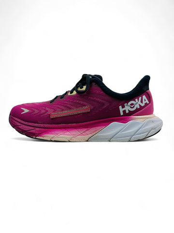 HOKA Arahi 6 (UK 6.5 EUR 40)