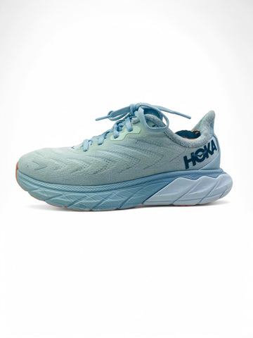 HOKA ARAHI 6