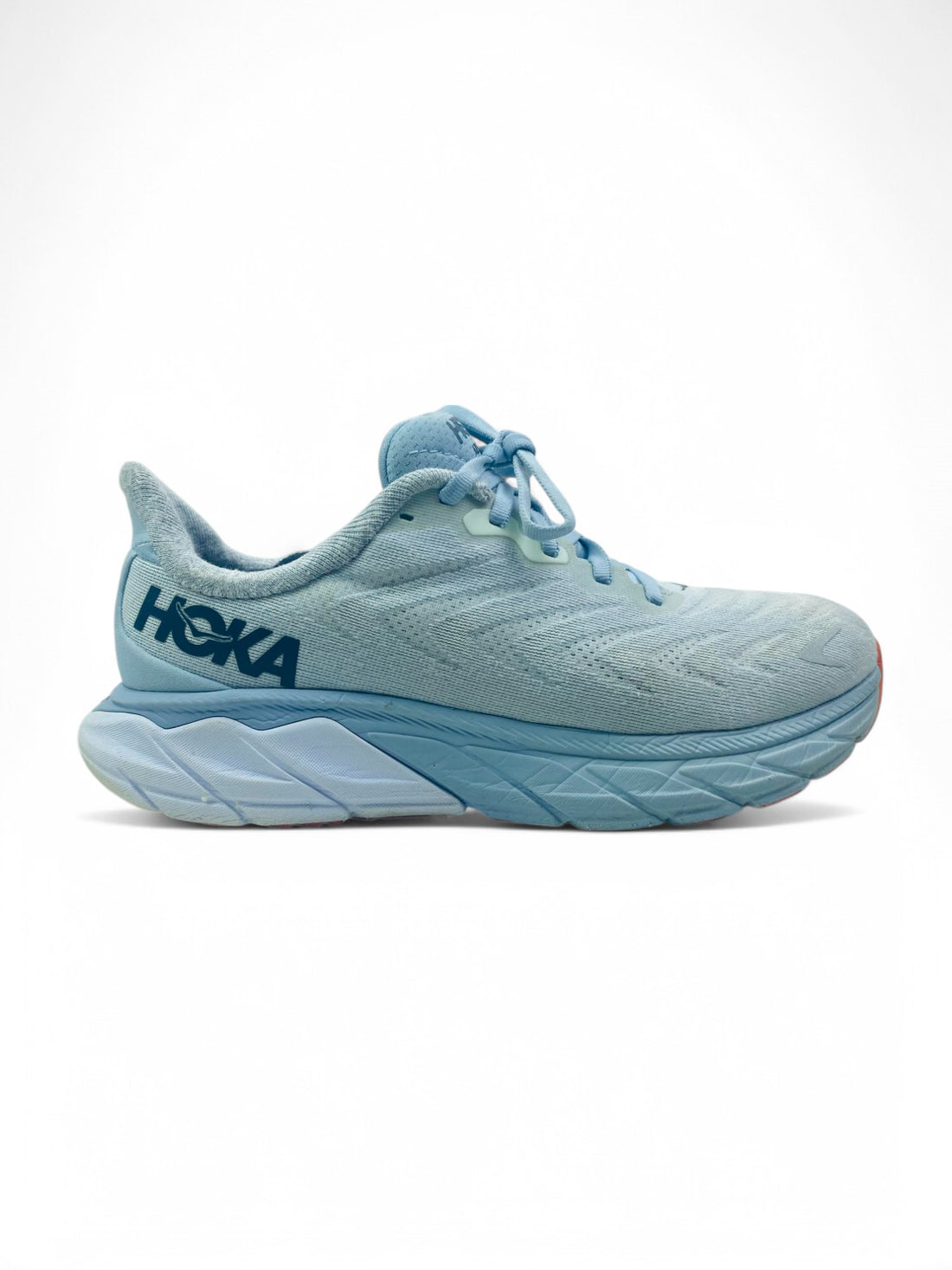 HOKA ARAHI 6