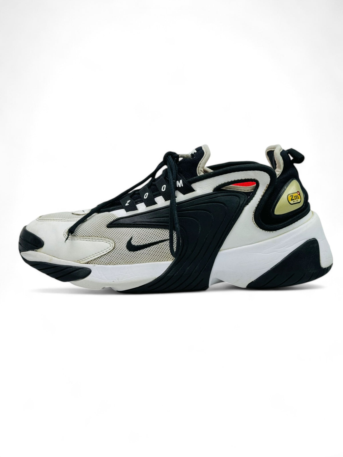 NIKE ZOOM 2K( EUR 42 UK 7.5 )