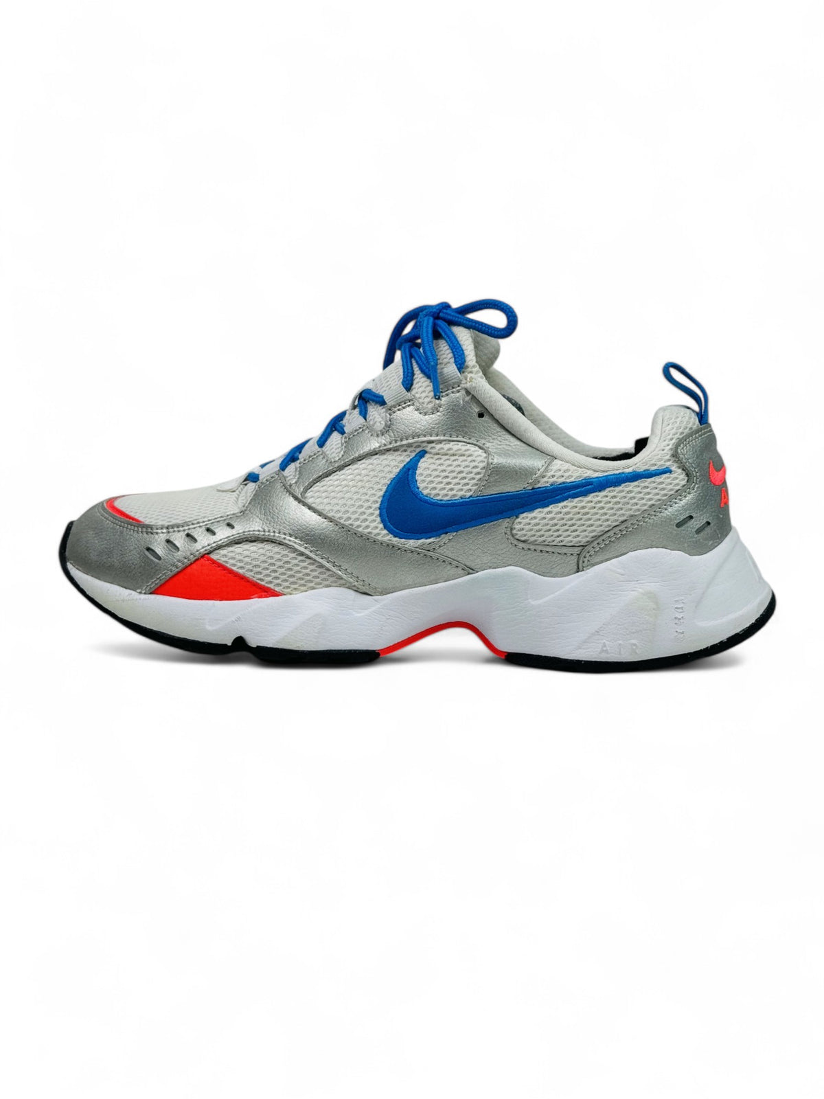 Nike Trainers ( EUR 44.5 UK 9.5 )