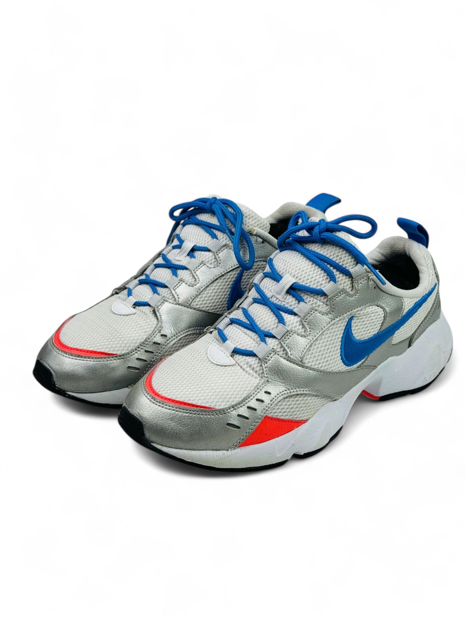 Nike Trainers ( EUR 44.5 UK 9.5 )