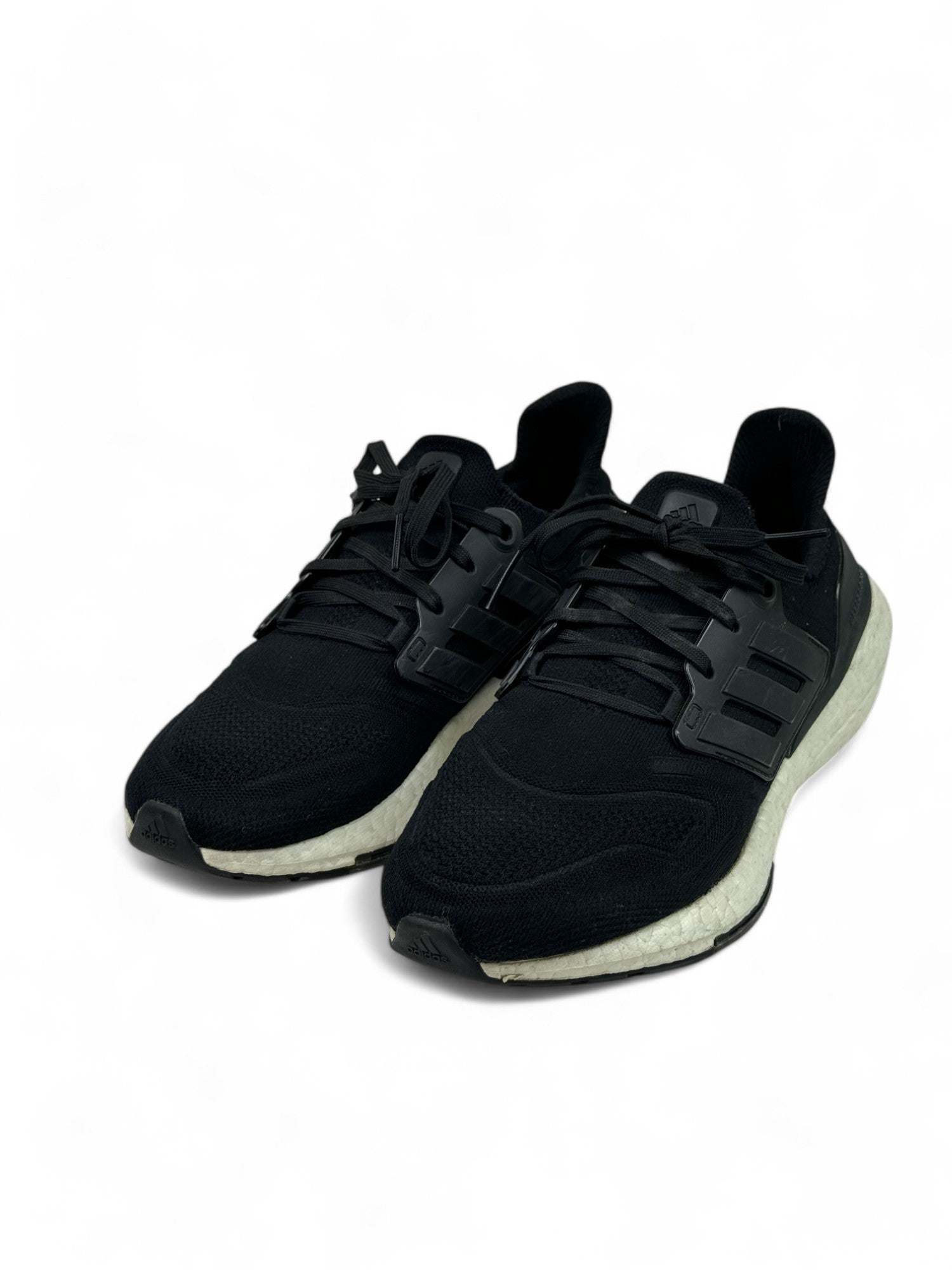 adidas Ultra Boost 22 ( EUR 41 UK 7 )