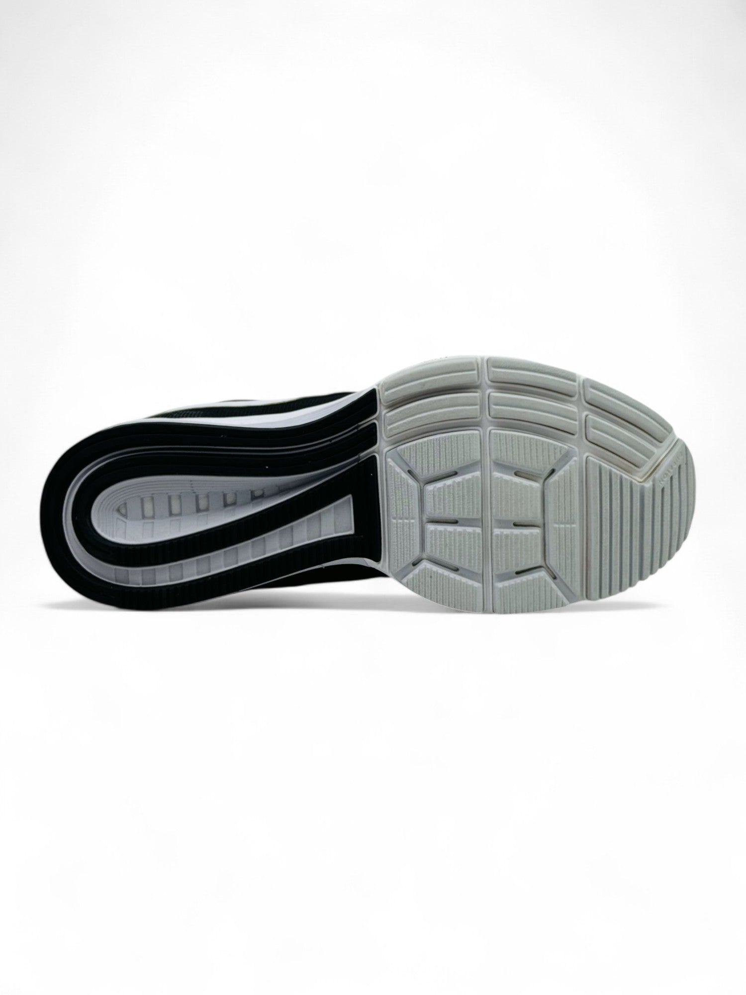 Nike Air Zoom Vomero 11 Black (UK 6.5 EUR 40.5 )