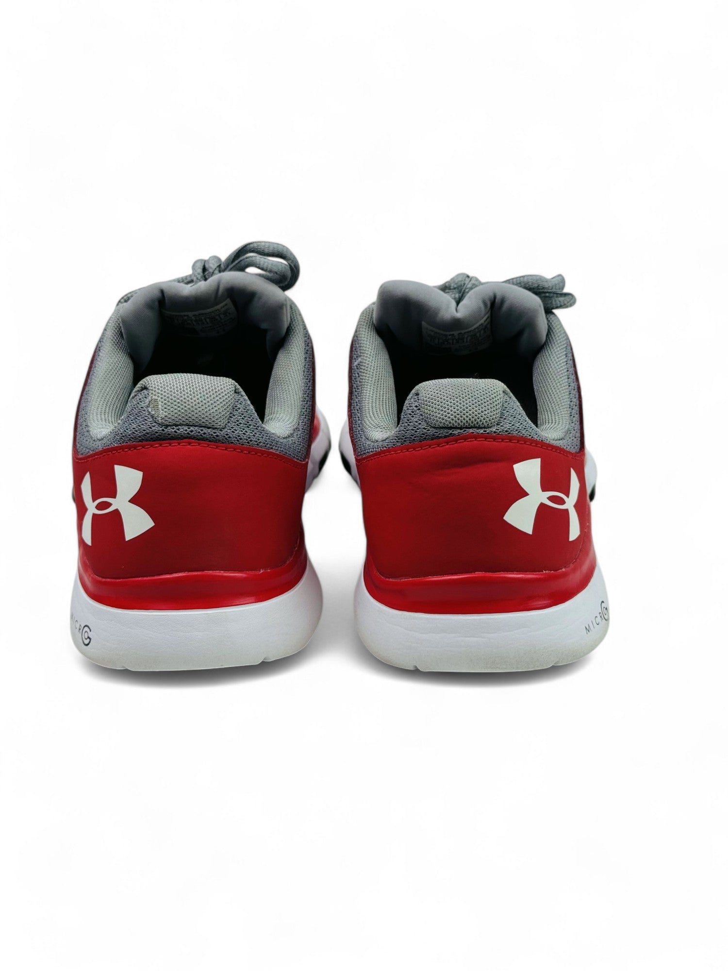 Under Armour ( EUR 43 UK 8.5 )