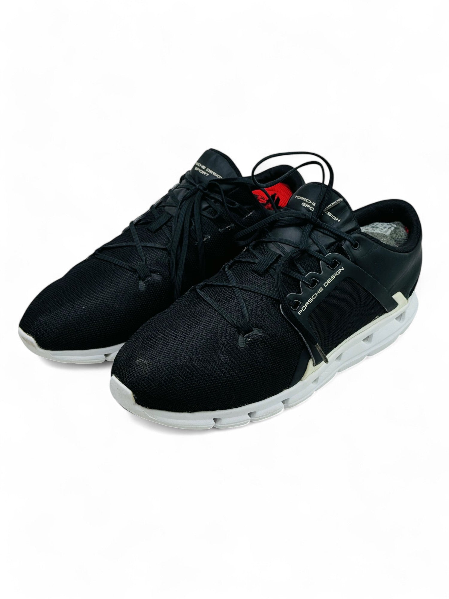 Under Armour ( EUR 42.5 UK 8.5 )