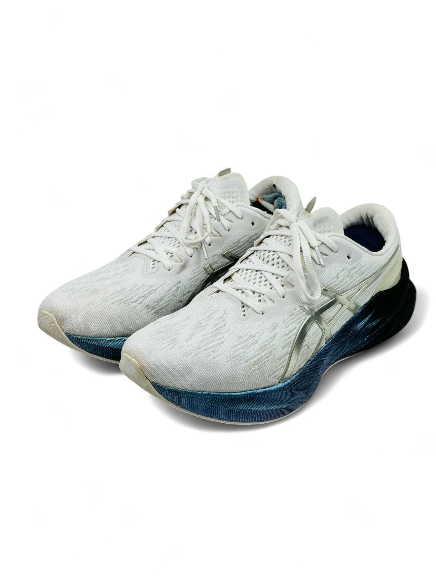 ASICS Novablast 2 (UK 12 EUR 47)