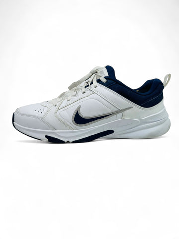 NIKE ( EUR 46 UK 11 )