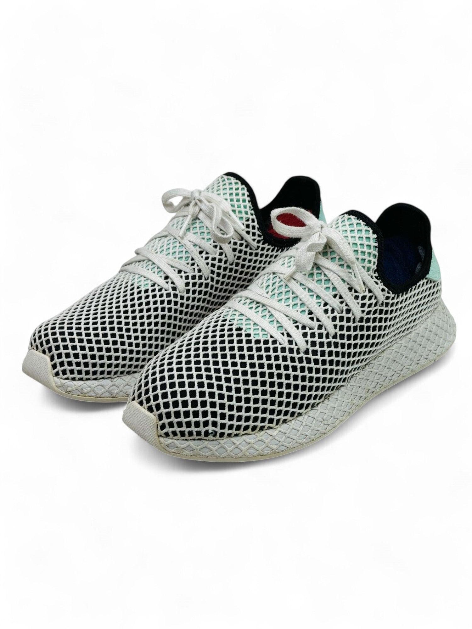 adidas ( EUR 44 UK 9.5 )