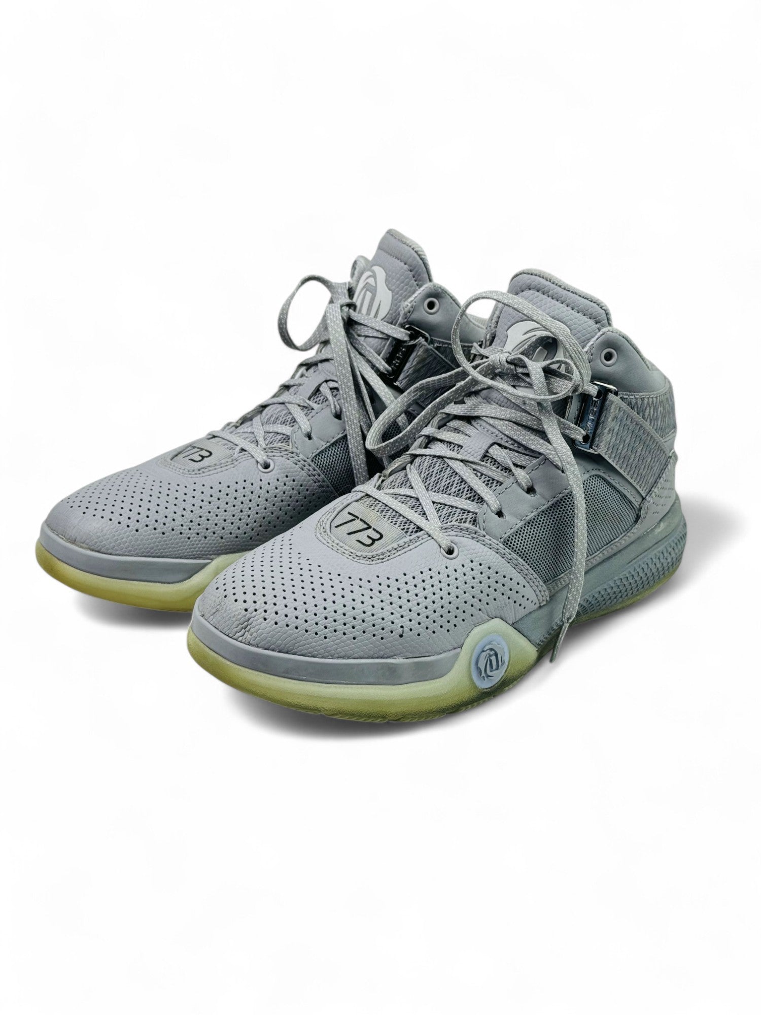 adidas Derrick Rose 773 Grey ( EUR 40.5 UK 7 )