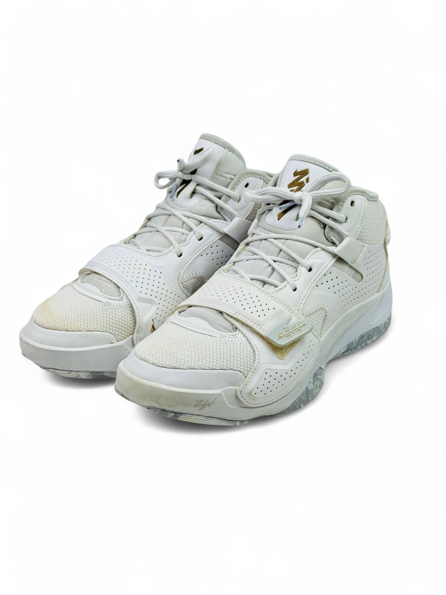 Jordan Zion 2 TB White Metallic Gold ( EUR 43 UK 8.5)