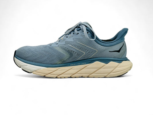 Hoka One One Arahi 5 (UK 6.5 EUR 40)