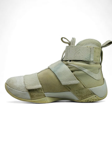 Nike LeBron Soldier 10 SFG Lux Bone (UK 9.5 EUR 44.5)